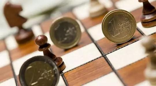 “融资血库”与场外之乱并行，ABS成了互金企业的一场狂欢