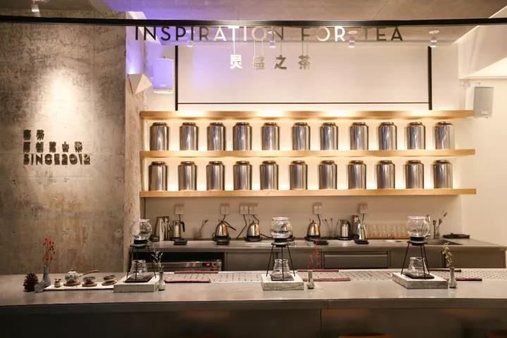 粉色店、黑金店、LAB概念店……喜茶的空间设计你学不会！