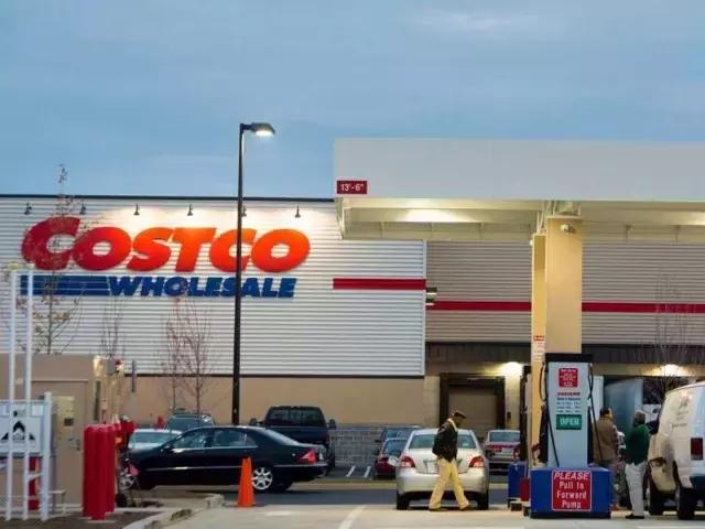 美国零售业为什么一直在关店、裁员？