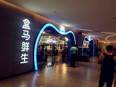 小镇：我们已经不一样了