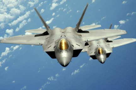 装载了更强大的AI技术，F22与F35战斗机的“武力值”是否将突破天际？