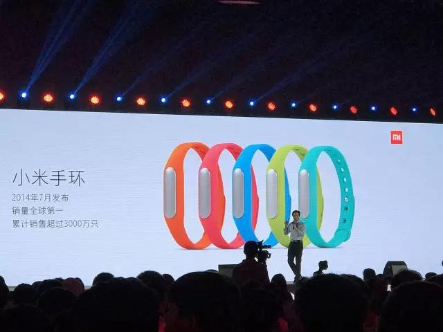 雷军：用“铁人三项”的商业模式做手机成就了小米