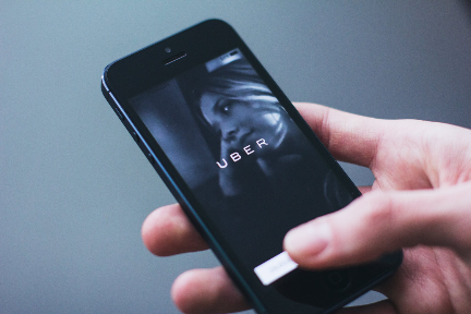 一份保护 Uber 司机的法案，如何伤害了全加州的自由职业者们？