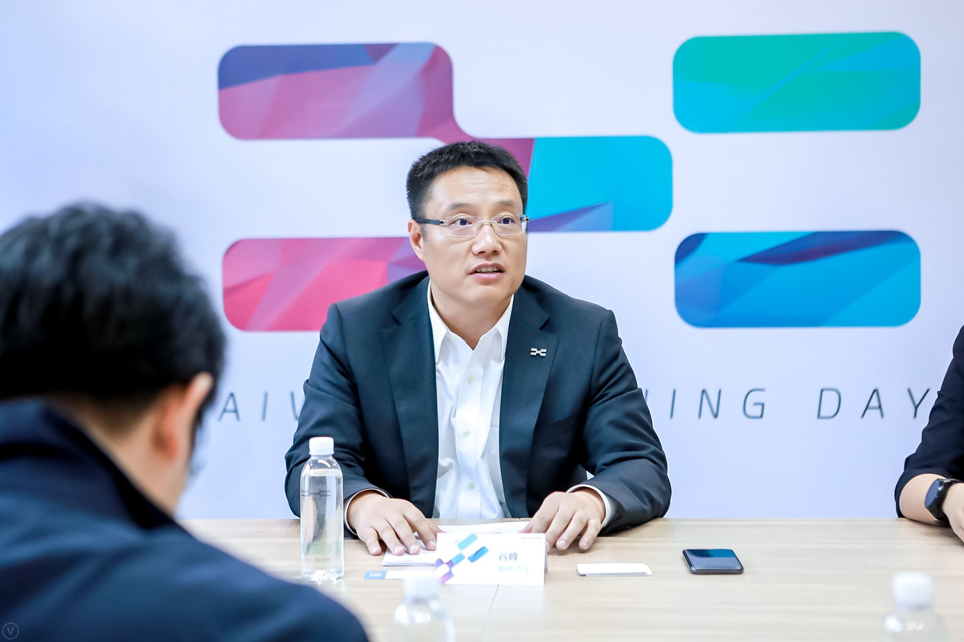 爱驰汽车ceo谷峰天天喊要融一两百亿是没自信的表现造车花不了那么多