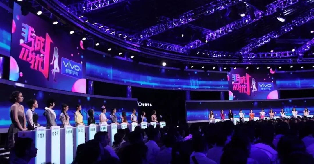 传统综艺人转型记：疫情下“逆市创业”，抗疫中“顺势而为”