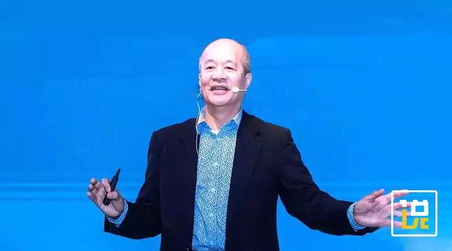 关明生：管理者和领袖，前者「正确的做事」，后者「做正确的事」