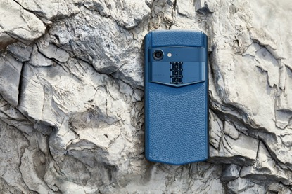 VERTU（纬图）手机多款限量新品岁末登场 追逐更高品质与科技感