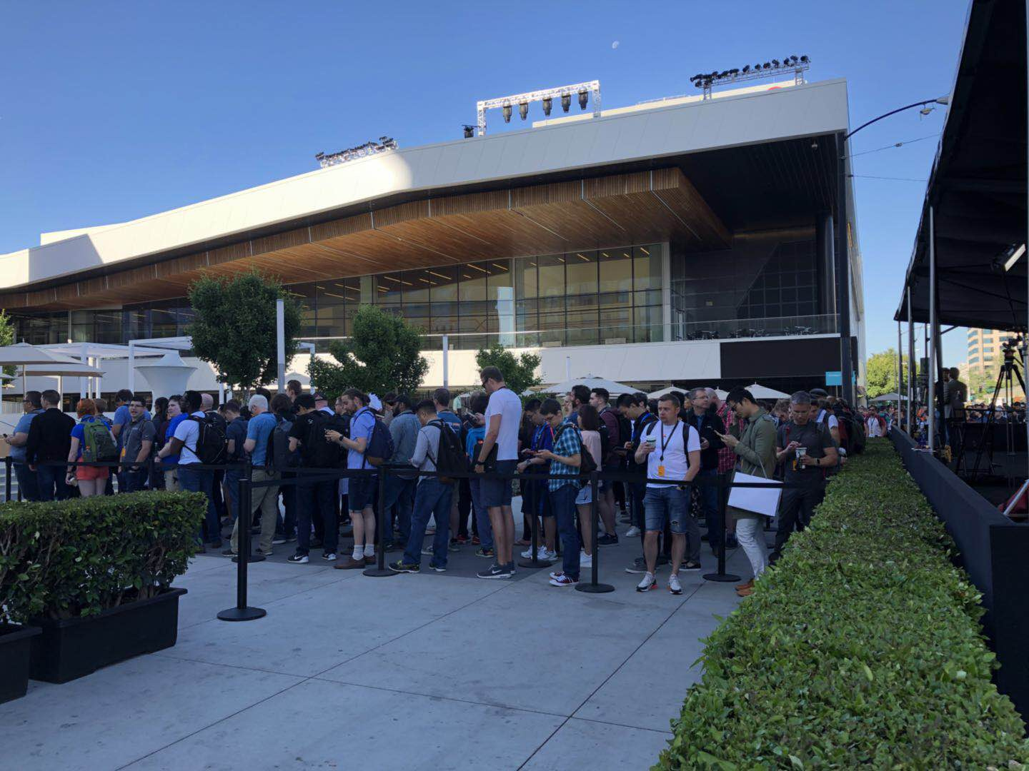 全程直播 | 走进苹果WWDC 2018开发者大会现场