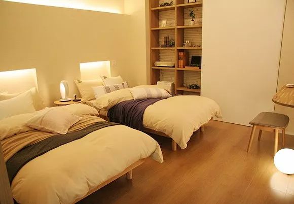 睡觉这件事，当代人到底有多作？