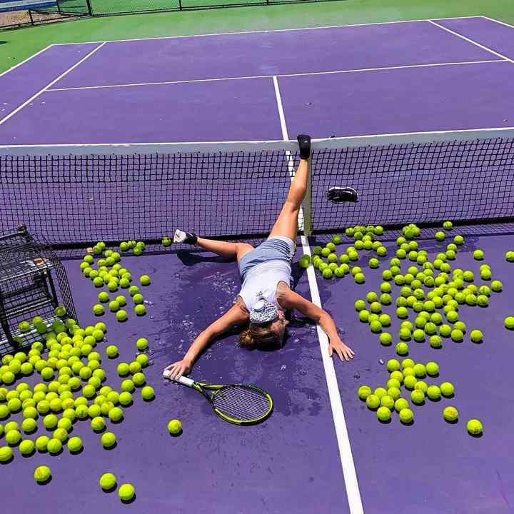 从Ins火到微博，“扑街炫富”这股妖风有多魔性？