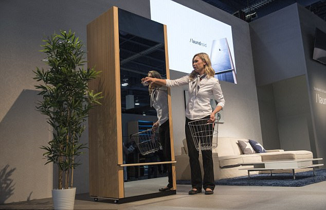 laundroid:世界首款自动叠衣机器人