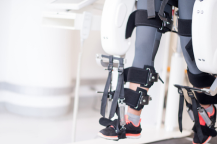 要用康复机器人让行动障碍者重新“站”起来，「迈步」获数千万元Pre-A轮融资