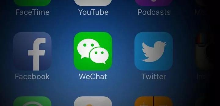 我们体验了刷屏的人人网同款 App，但建议你不要注册