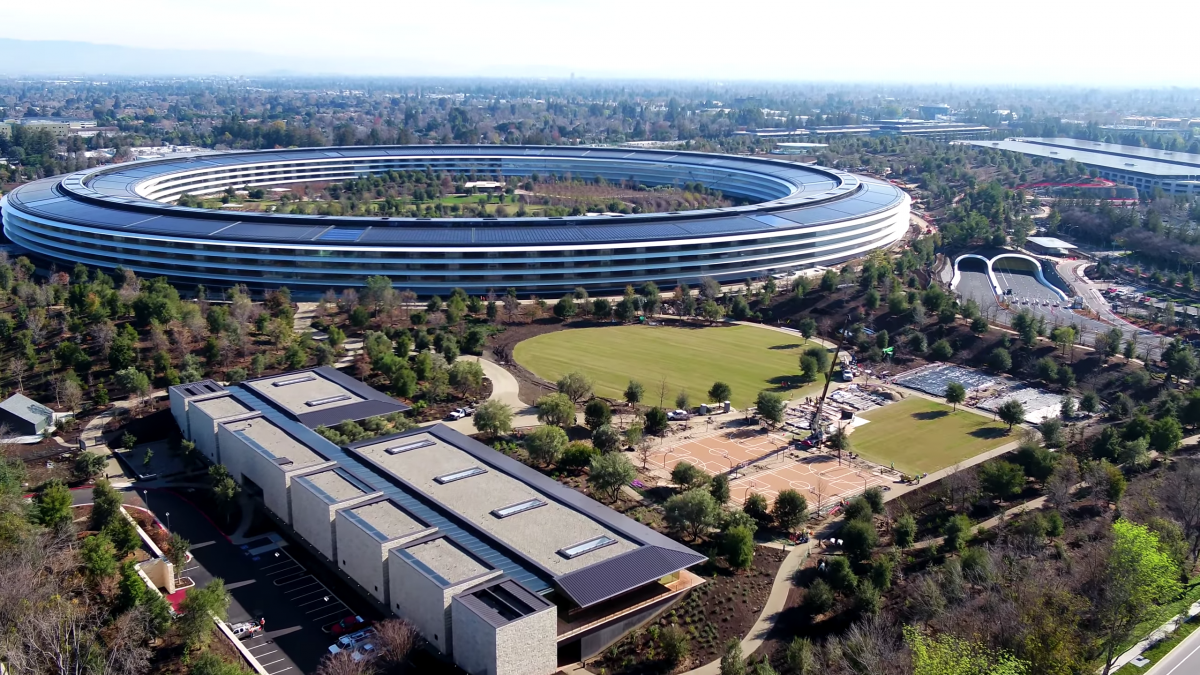 苹果新总部Apple Park已完工，员工曝光了“宇宙飞船”一系列内景图 | 图说