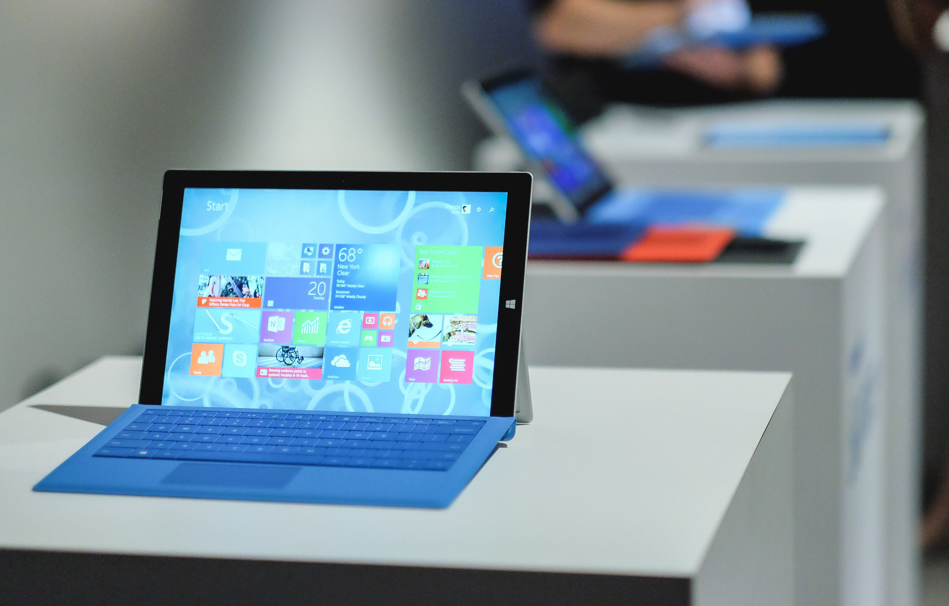 Surface Pro 3即将在国内上市，但这款产品也许依旧拯救不了微软-36氪