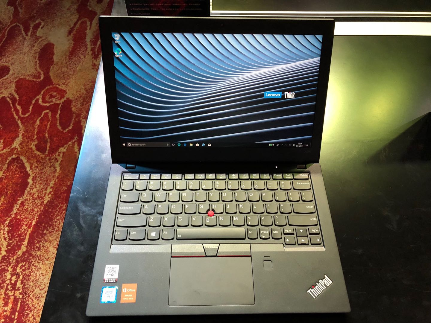 联想ThinkPad看上了成长型企业的办公需求，铁了心要卖给他们轻薄本