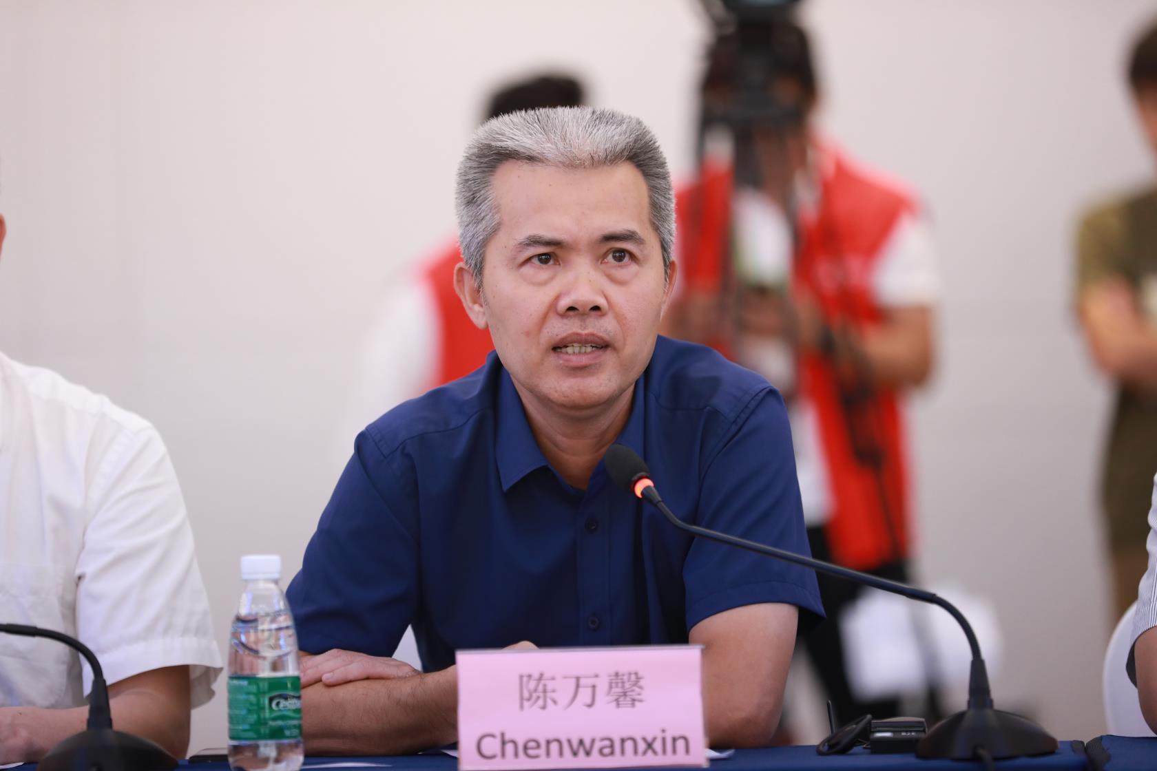 海南互联网产业4月份系列大招商活动暨外资(海口)招商推介会于今日成功举行