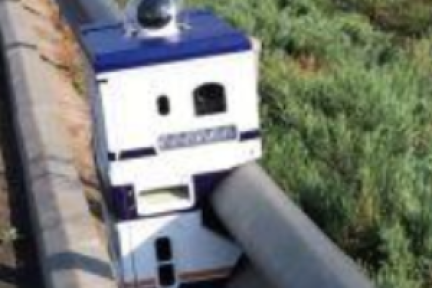 从绍兴到北京，移动式护栏巡逻执法机器人逐渐上岗