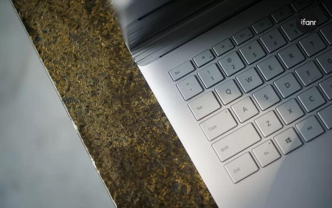 微软最好的笔记本电脑，能打满分吗？