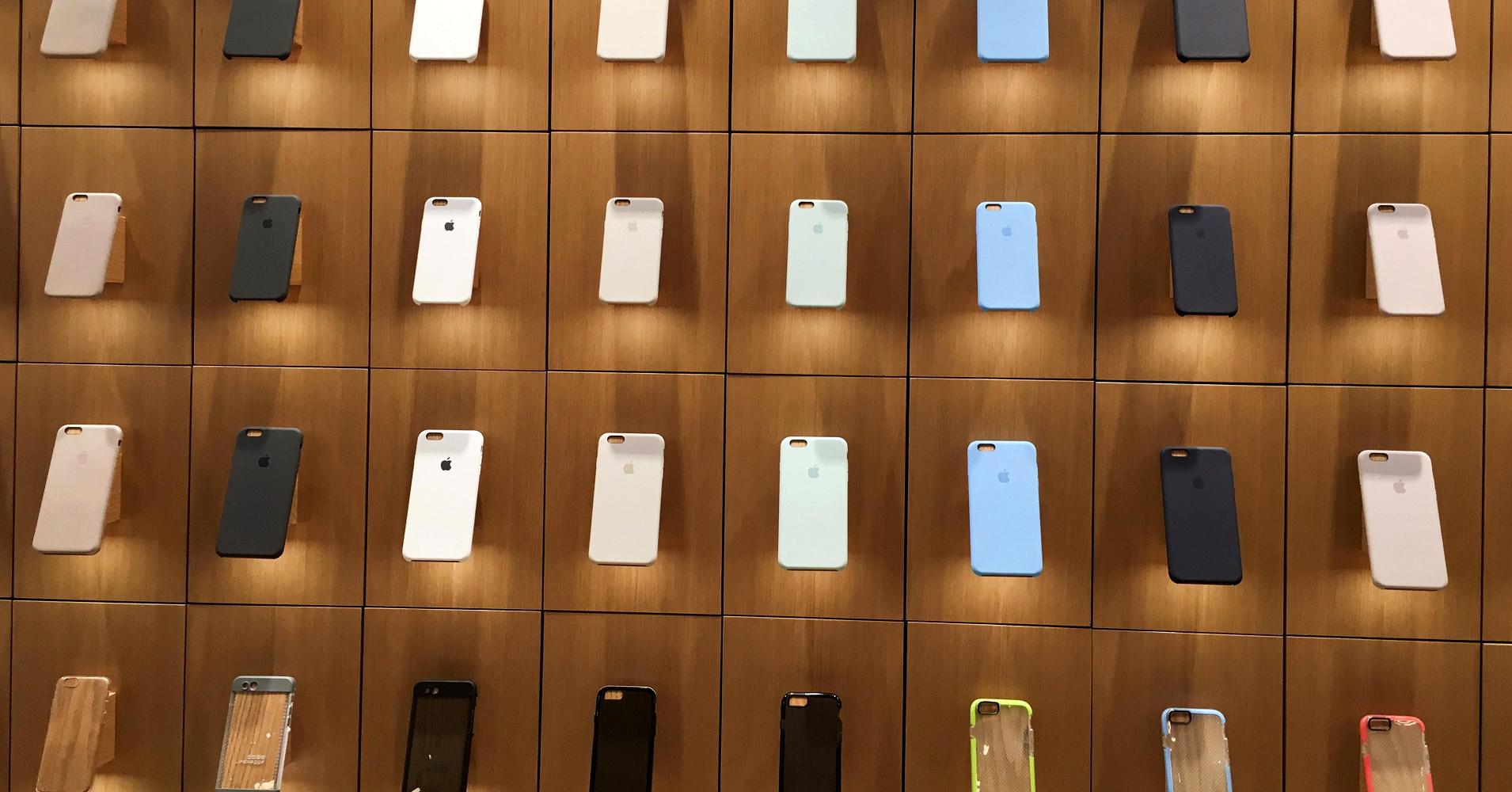 嫌iPhone保护壳太贵，不如看看15年前苹果是怎么给iPod做配件的