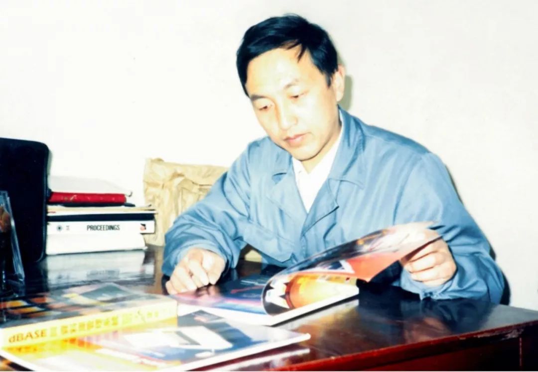 凡人柳传志的联想传承局