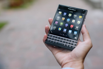 黑莓手机宣布彻底退出历史舞台：今年8月底停售