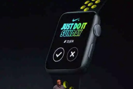 可穿戴设备市场的巨大潜力，终于让苹果和Nike出柜了