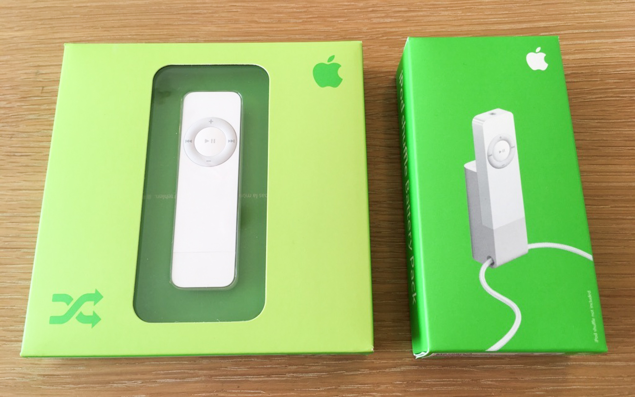 嫌iPhone保护壳太贵，不如看看15年前苹果是怎么给iPod做配件的