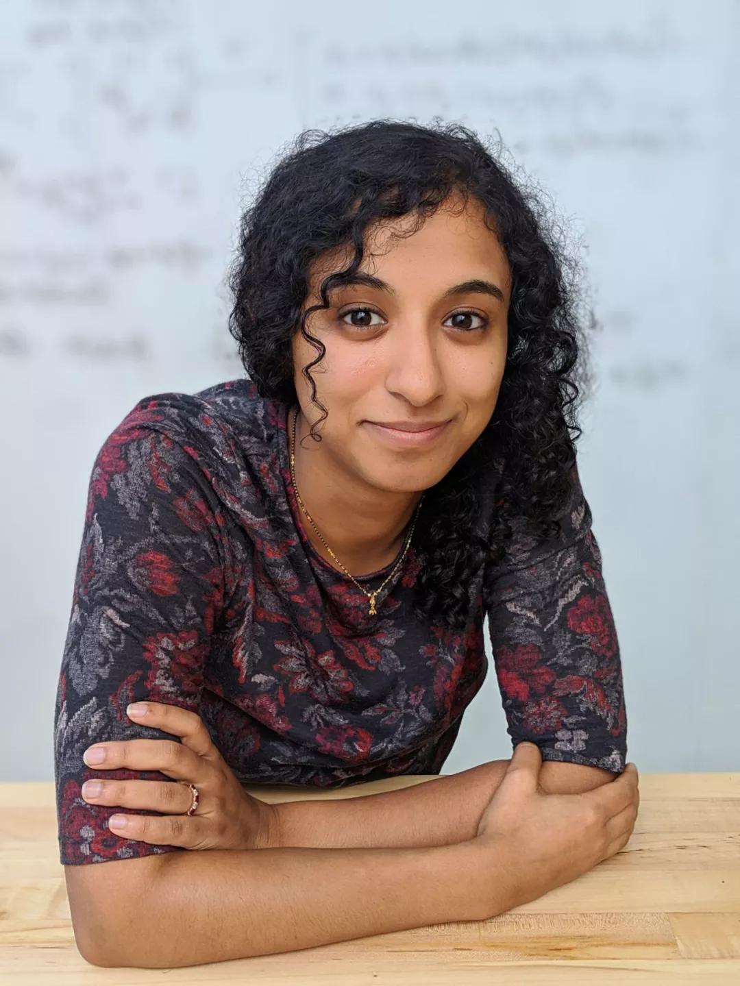 影响堪比登月：谷歌等探索深度学习新理论蓝图，让神经网络更深更窄