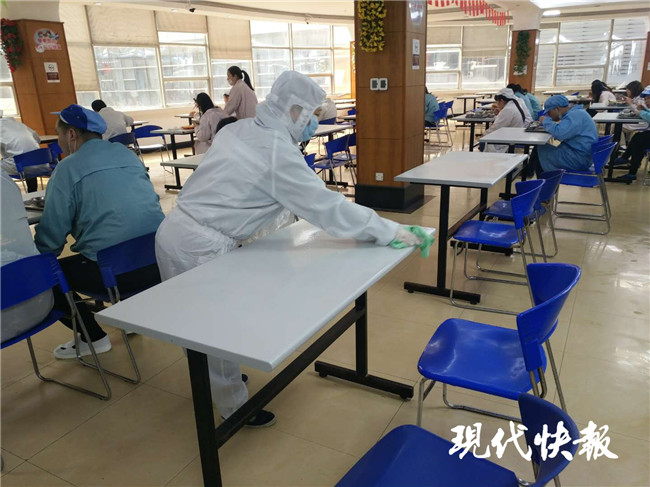 复工首日，看江苏企业“过五关”防控疫情保障安全