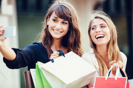 把店铺做成标准化产品，「海外U」要把进口商品放进更多线下场景