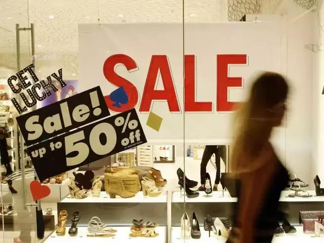 美国零售业为什么一直在关店、裁员？