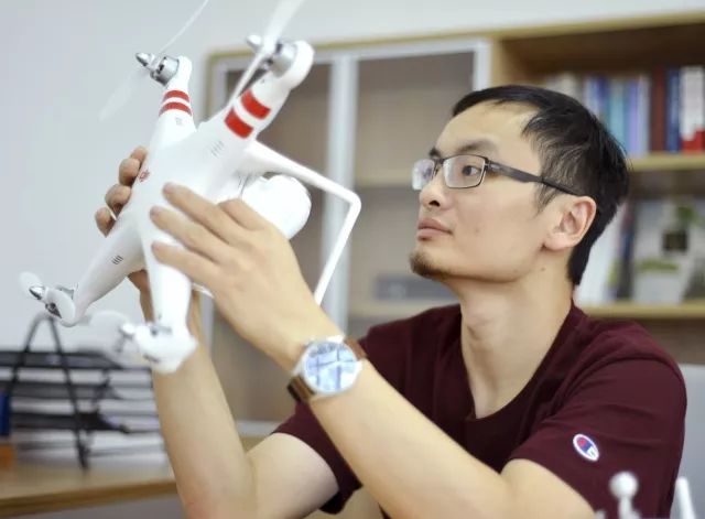 揭秘“独狼”大疆竞价融资