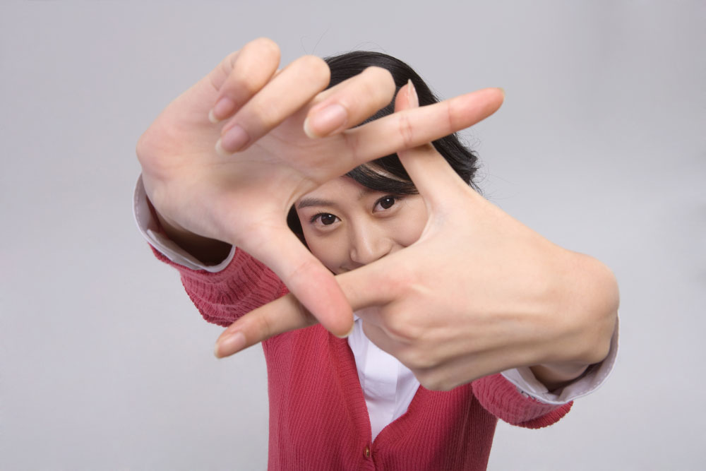 大家平时是怎么假装拍照的呢?