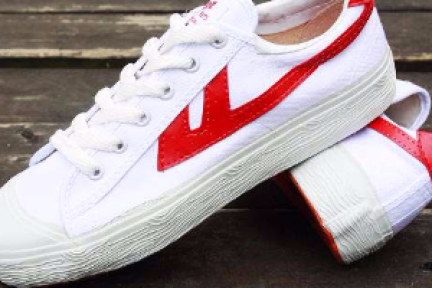 90岁高龄的回力悄然回春，老国货玩出新套路