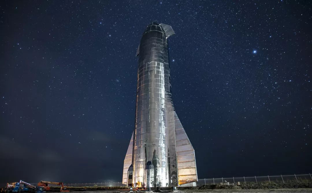 星链三发，星船受挫，SpaceX 的太空备忘录 2019