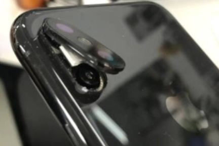 科技神回复 | 取iPhone X手机壳掀掉镜头，苹果新上线“开盖有奖”功能？   