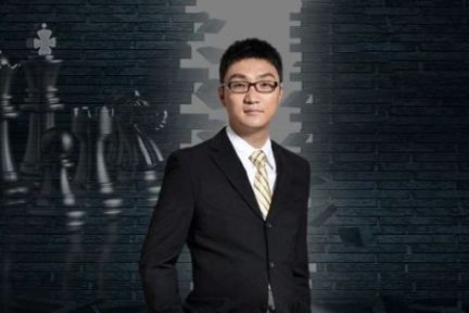 黄峥沉默365天：拼多多的瓶颈与突围