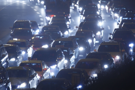 阿里发布智联网汽车春节报告：江浙沪高速全国最堵；春节自驾平均旅途近400公里