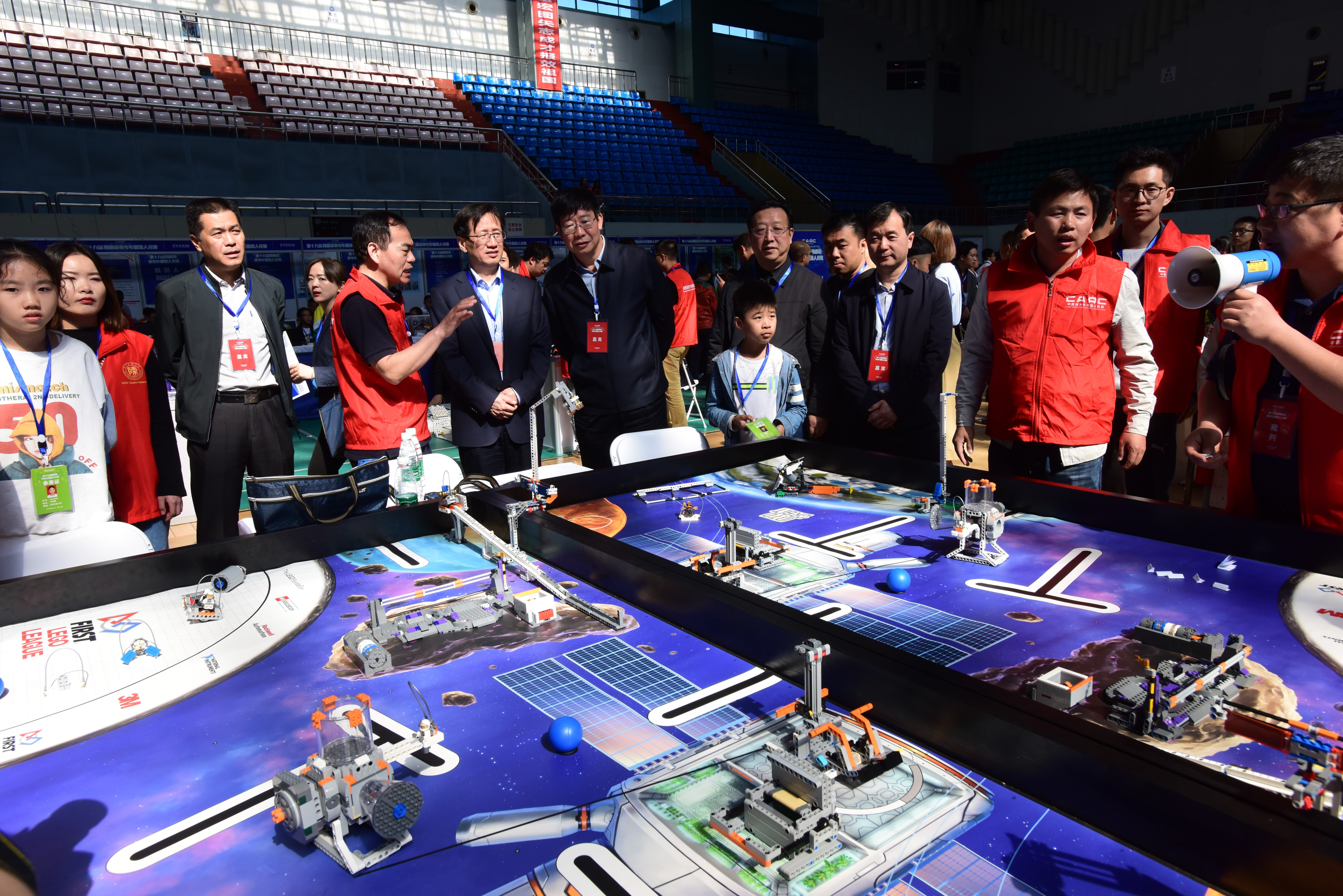 第十九届陕西省青少年机器人竞赛在西安举办
