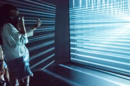 科技文娱正在重塑消费场景？沉浸娱乐品牌「OUTPUT」要引导人们“去线下玩游戏”