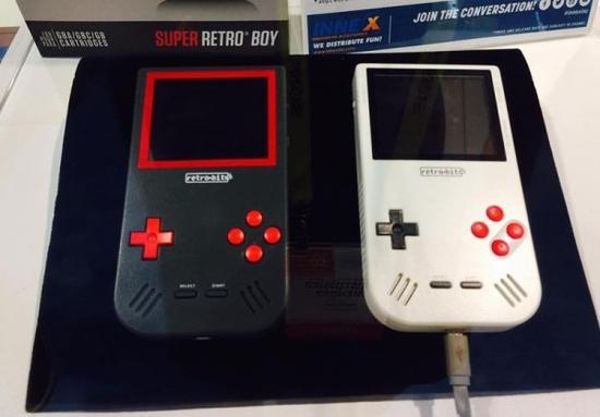 【CES 2017】有情怀的 Retro-bit 推出 GBA 复刻版游戏机，帮老玩家找回童年记忆