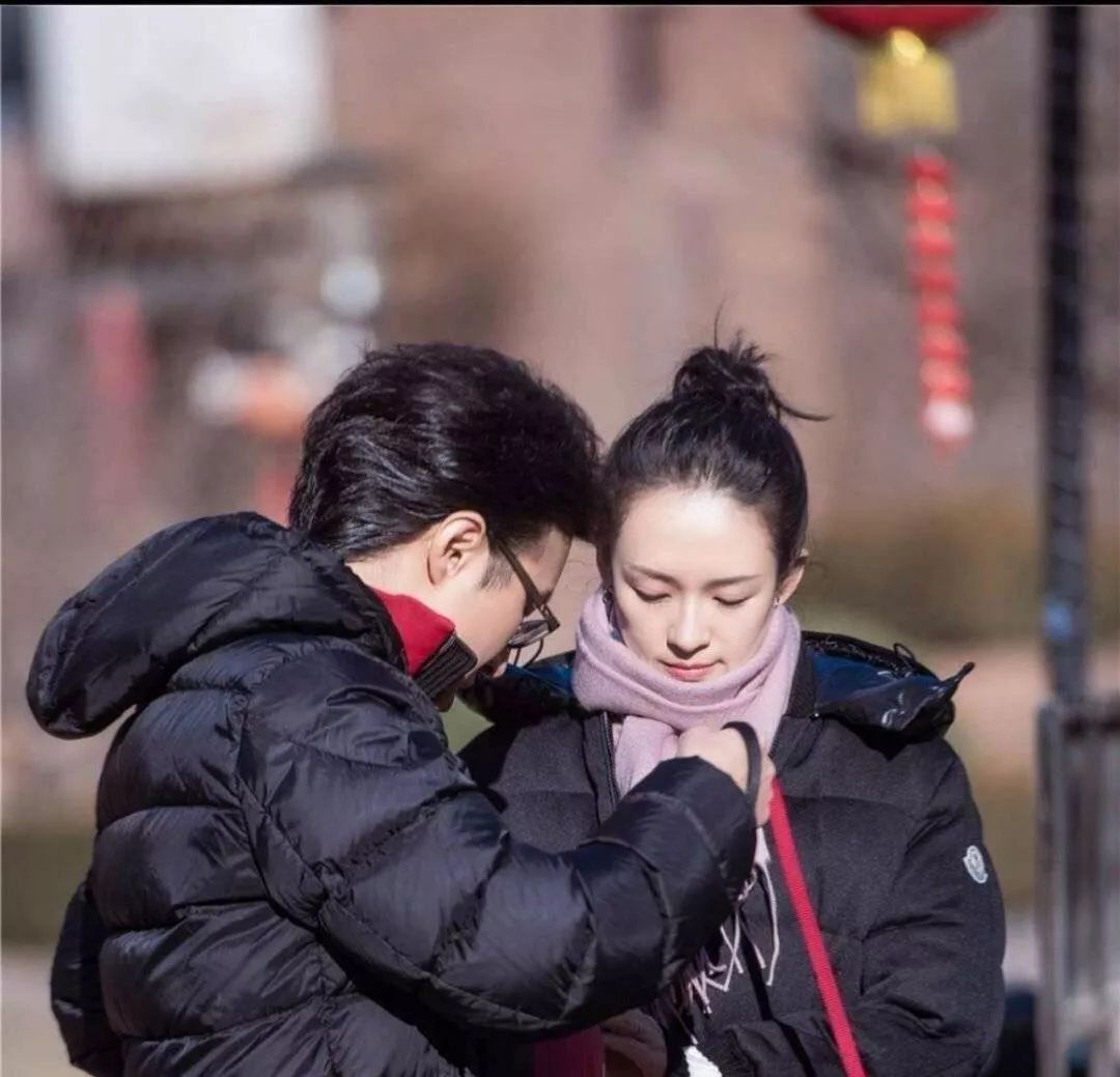 《女儿们的恋爱》,观察主角是三位"星爸"张潮,黄日华,范志毅的女儿们