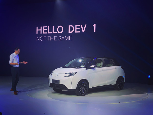 摩拜首款共享汽车“DEV 1”正式发布，能撬动美团大出行生态吗？