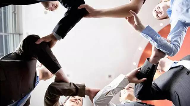 阿里传奇合伙人童文红：一个人、一张图、一颗心、一场仗