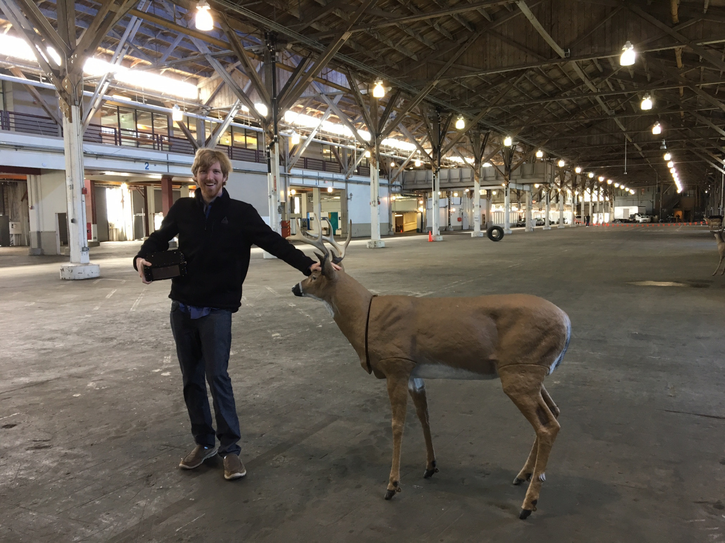 luminar 联合创始人兼ceo austin russell介绍,该公司的激光雷达能够