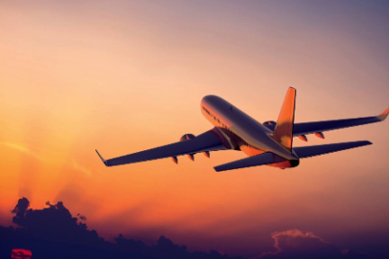 别费劲抢火车票了！有了这款小程序，白菜价就能买到飞机票