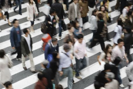 人类还在为“低生育率陷阱”抓狂，人工智能却在旁边发笑