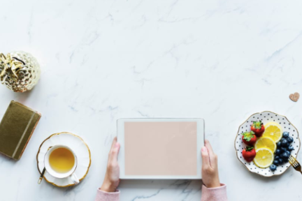 36氪首发 |「玩秘」获1000万元Pre-A轮融资，从吃喝玩乐切入做AI生活助理