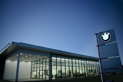 汽车后市场创业者们号称要拆了4S店，但宝马在天猫开个售后电商要打响4S店保卫战了